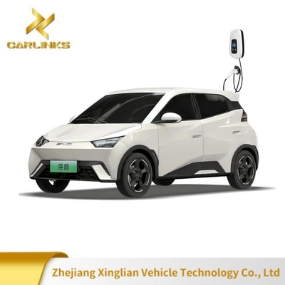 305km Range 5-Door 4-Seat Energy Car Central Control Screen Size 10.1 800W Electric Car