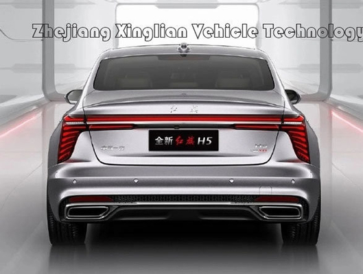 1.5t 2.0t Automatic Transmission Fuel Vehicles Displacements 1.6-2.0L  Car Hongqi H5