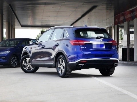 Hongqi HS5 2023 2.0t Domestic Commercial Vehicle for Mgnt Certification ISO14001