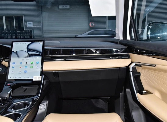 Service Life ≤1 Year Geely Boyue L Energy Vehicle Cars Gasoline SUV for Road Conditions