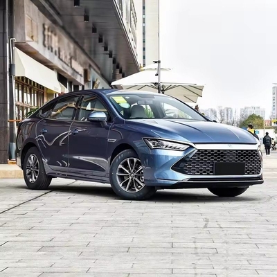 Byd Qin Plus EV 2024 4-Door 5-Seater Energy Champion Dm-I 120km Auto Leading Model Customization