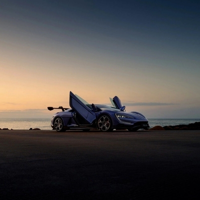 Byd U9 's Cutting-Edge Technology Pure Electric Supercar with Maximum Torque Nm 500nm