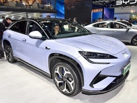 2024 Byd Sea Lion 07 Closed 5-Door 5-Seater SUV with 610km Range and 80.64kwh Battery