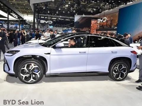 2024 Byd Sea Lion 07 EV Pure Electric Medium Sized SUV with 71.8 Kwh Battery Capacity