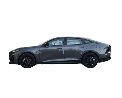Sedan UNI-K Hot Energy Chinese Auto by Chang prime an 5 Seaters Electric Vehicle