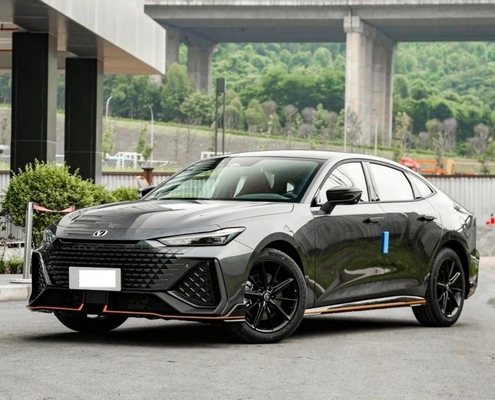 Sedan UNI-K Hot Energy Chinese Auto by Chang prime an 5 Seaters Electric Vehicle