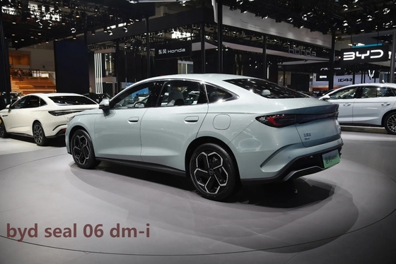 2000km Long Range Byd Seal Dm-I 1.5L Plug-in Sedan for Adults Body Style 4-Door 5-Seater