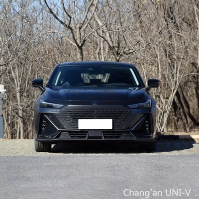 Chang'an Uni-V Automobile 2.0-2.6L Displacement Left Steering Changan Cars Gasoline