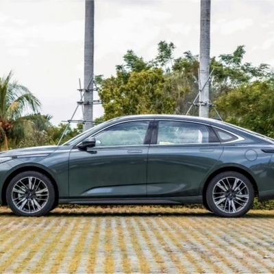 Changan Qiyuan A05 Compact 1.5L Plug-in Hybrid Fast Charging Sedan The Perfect Choice