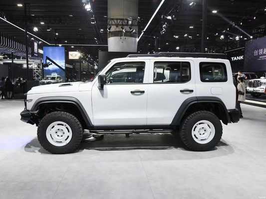 Tank 300 Customized Request 5 Door 5 Seat Compact Size Car by Great Wall Automobile