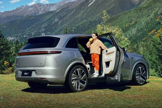 Maximum Speed 190km/H Lixiang L7 Adult Driving Large SUV  Car 2023 Energy Car