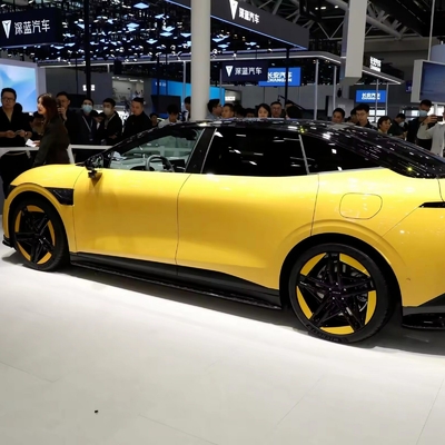 2024 5 Seats Zeekr 007 4WD Energy Electric Electronic Car for Customized Requirements