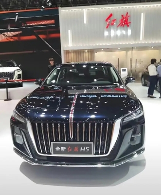 1.5-2.0L Hongqi H5 Car 2024 Hev Zhilian Flag Edition White Exterior Color 1.5-2.0L