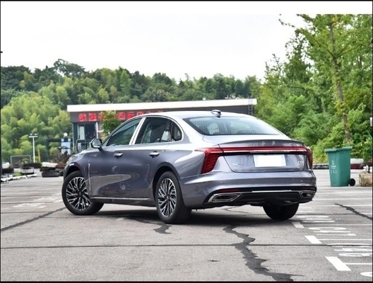 2024 Hongqi Red Flag H5 1.5t DCT Qiyue Version Displacement 1.5-2.0L Gasoline Vehicle