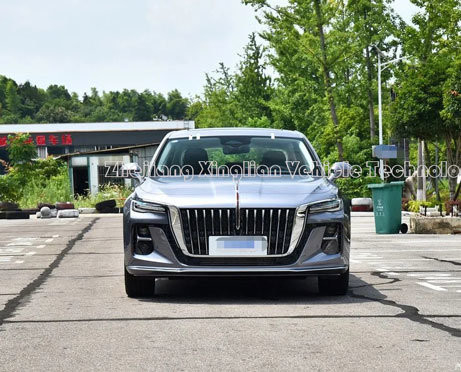  Hongqi H6 2023 2.0t Ultimate Edition Fuel Sedan Car with ISO14001 Certification