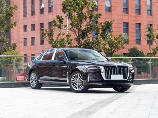 -Made Hongqi H9 2.0t 3.0t Luxury Car with Electromagnetic Braking System and Gasoline