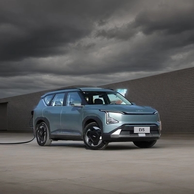 Pure Electric KIA EV5 2023 Top Best Blue Suvenergy Vehicle with ≤1 Year Service Life