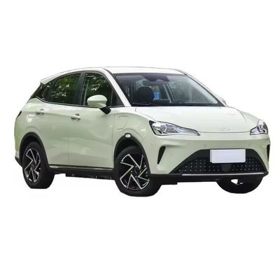 Neta Nezha Aya Energy SUV 501-800W Power 318km/401km Long Range and 2420mm Wheelbase
