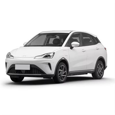 Long Range 318km 401km Nezha Aya  Electric Car 5-Door 5-Seater SUV Customization