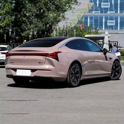 Long Range 318km 401km Nezha Aya  Electric Car 5-Door 5-Seater SUV Customization