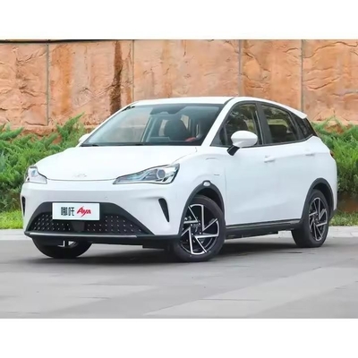 Long Range 318km 401km Nezha Aya  Electric Car 5-Door 5-Seater SUV Customization