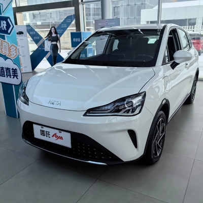 Affordable 501-800W Neta Aya Mini Pure Electric  Family Car with Closed Body Type