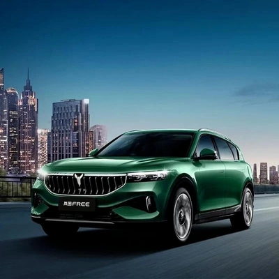 Customized Request 2024 Voyah Free with and Large Screen 5-Door 5-Seat SUV Vehicle