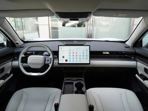 Electric SUV Jetour Dasheng 2022 1.5t Dht 01 Dasheng I-Dm Plug with Closed Body Type