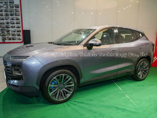 Jietu X70 Plus Dasheng SUV 5 Seats and 7 Seats 1.5t 2.0t Petrol Car with Inexpensive