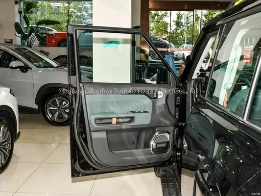 Customized Jetour 2.0t Traveler MID Size 8amt 4WD 254PS L4 SUV 5 Doors 5 Seats Journey Car