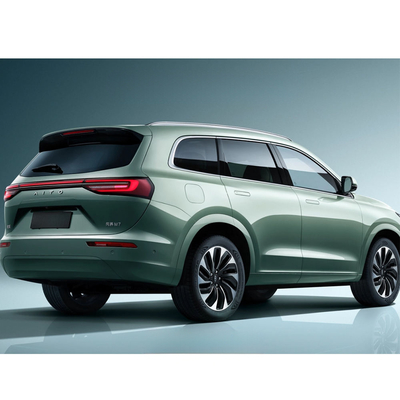 Effortless Luxury and Performance Aito M7 2022 Four-Wheel Drive Extended-Range EV SUV